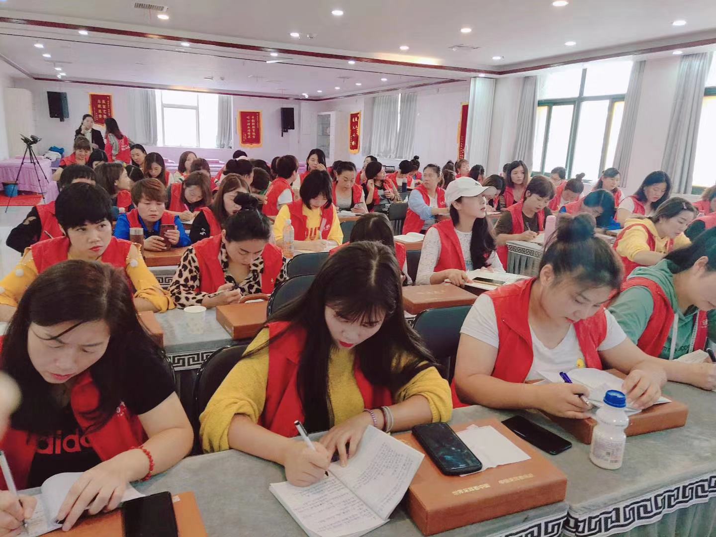 微信图片_20191021145959.jpg